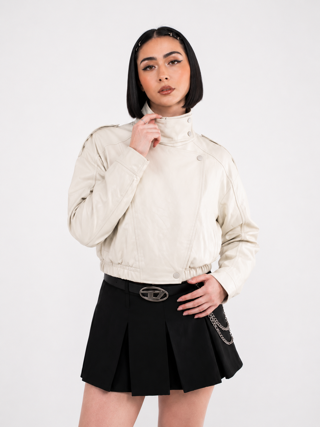 Chaqueta Cropped Efecto Cuero Oversize con Solapa Ancha
