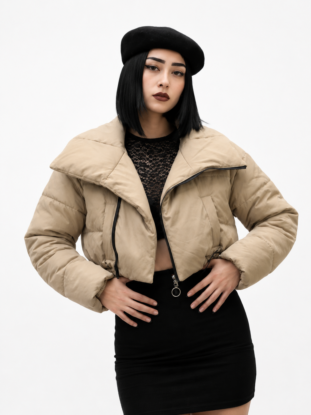 Chaqueta Puffer Cropped con Cuello Oversize