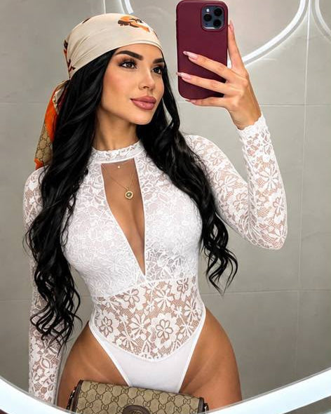 Body de Encaje con Escote Profundo y Manga Larga