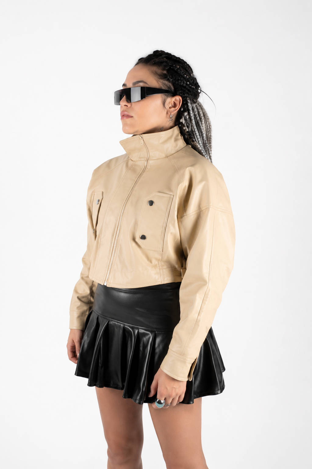Chaqueta Efecto Cuero con Cuello Ancho y Bolsillos