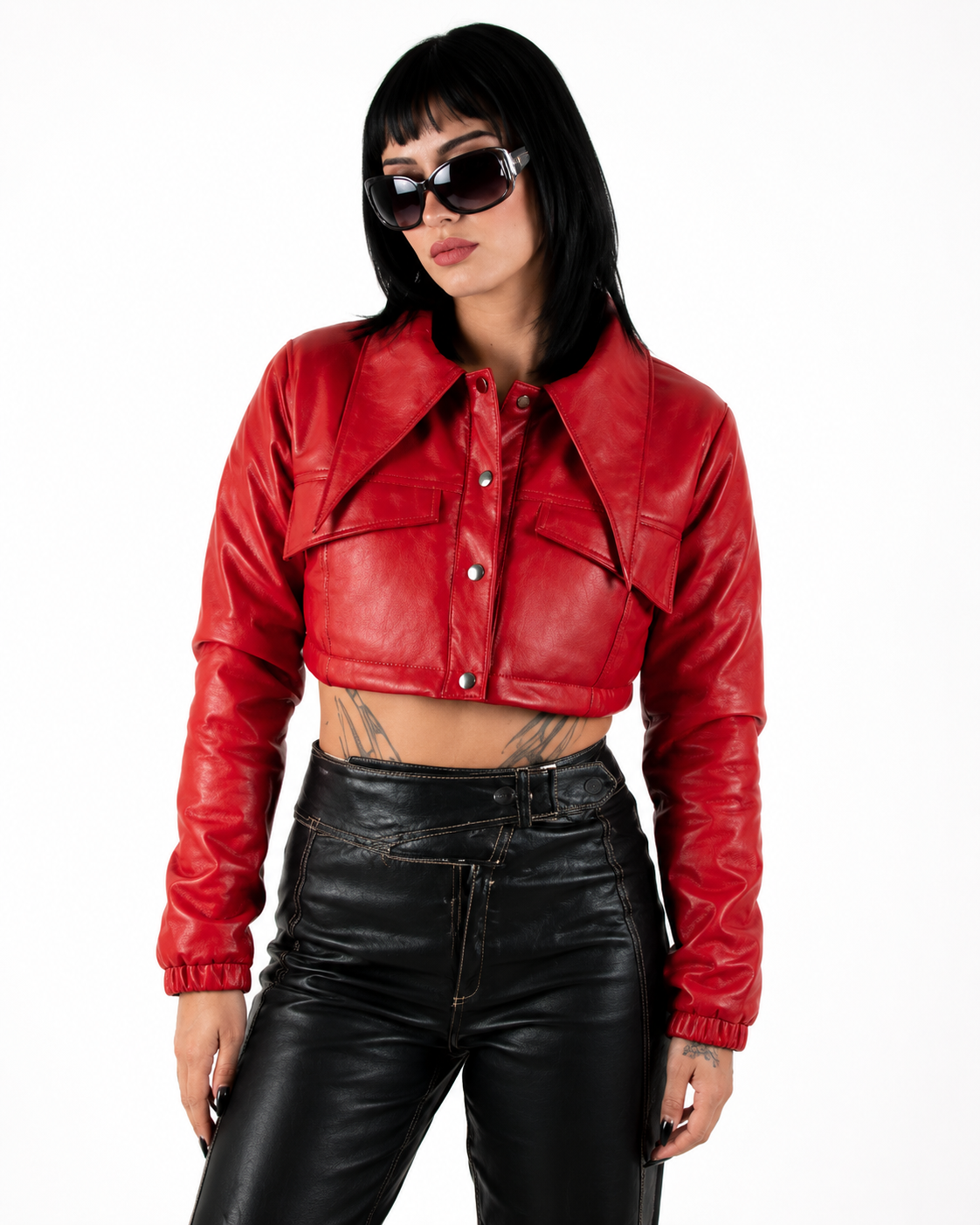 Chaqueta Cropped Efecto Cuero con Solapa Doble y Bolsillos